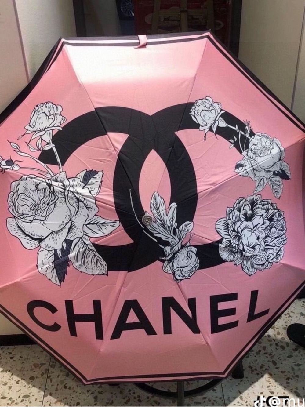 NIB  Pink CC Floral Umbrella